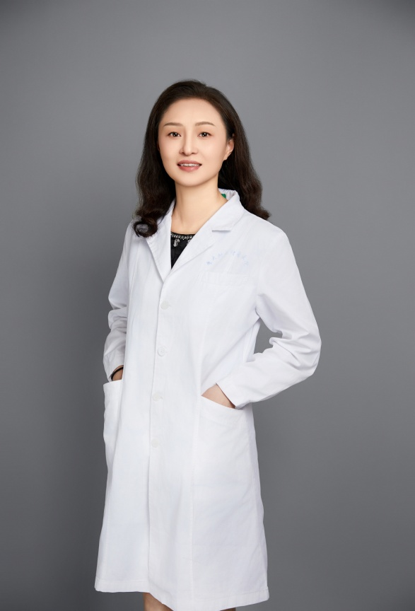 重庆大学附属肿瘤医院肿瘤内科李艳教授